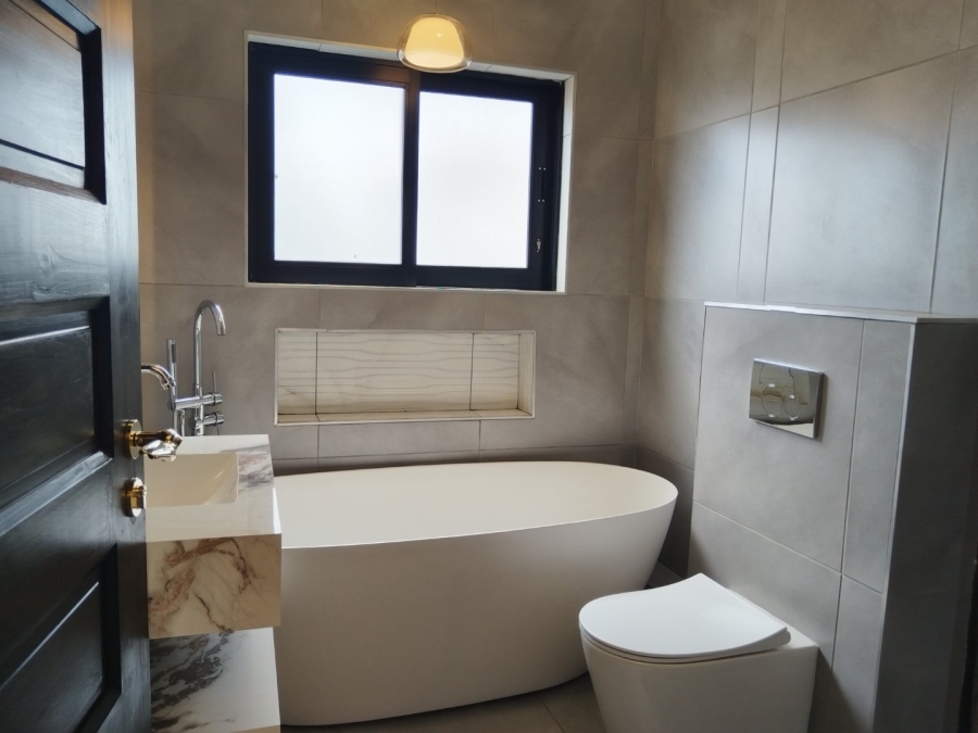 4 Bedroom Property for Sale in Sandown Western Cape